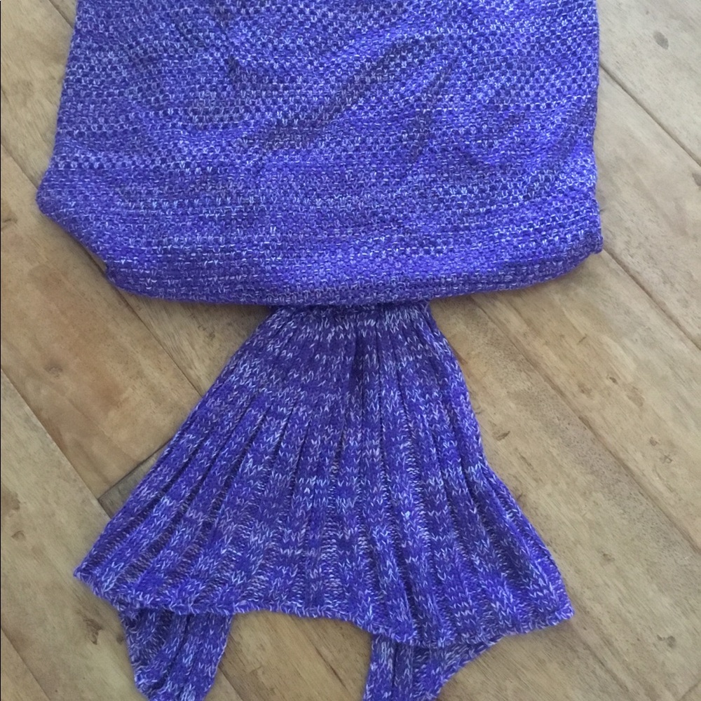 Mermaid tail blanket